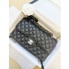 Chanel 1112