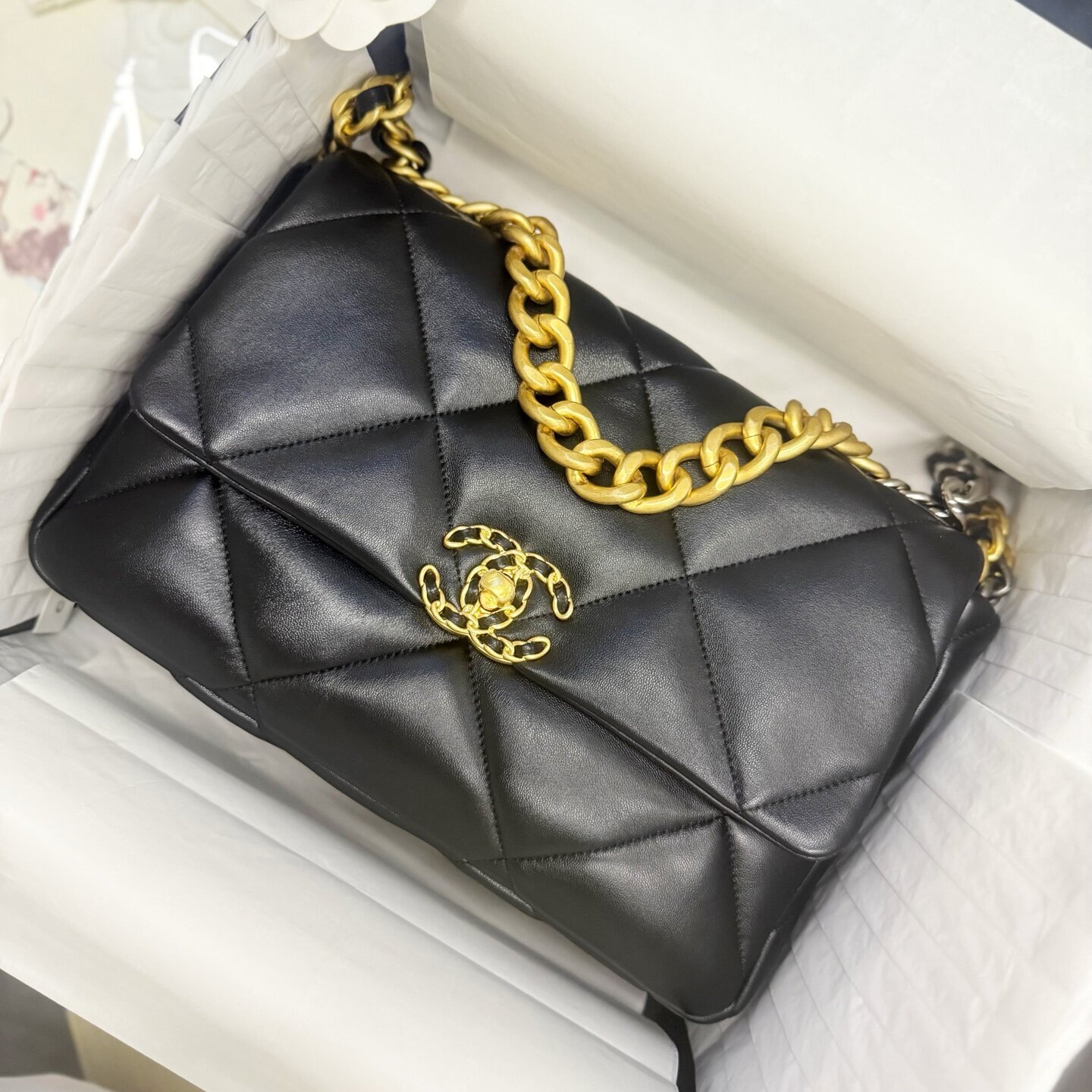 Chanel AS1161