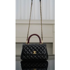 Chanel CoCo hand
